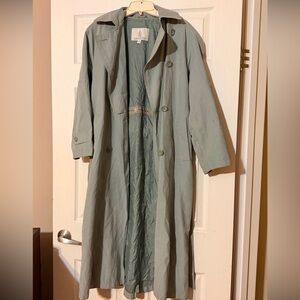 Vintage Women’s London Fog Trench Coat Light Blue Petite 2 Very Nice Colorful